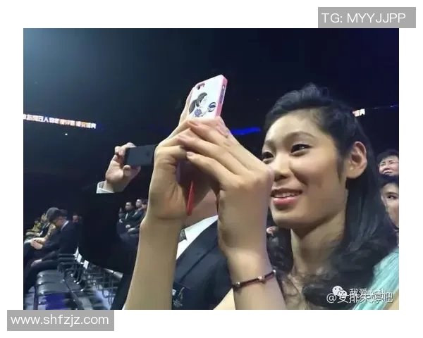 对话杨静：回顾她的排球生涯与心路历程的精彩瞬间