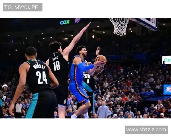 NBA季后赛首轮精彩对决开拓者与雷霆的激烈较量与精彩瞬间回顾