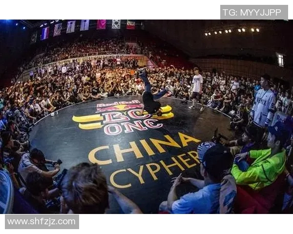 南京街舞队的边路渗透战术解析与街舞文化的深度结合